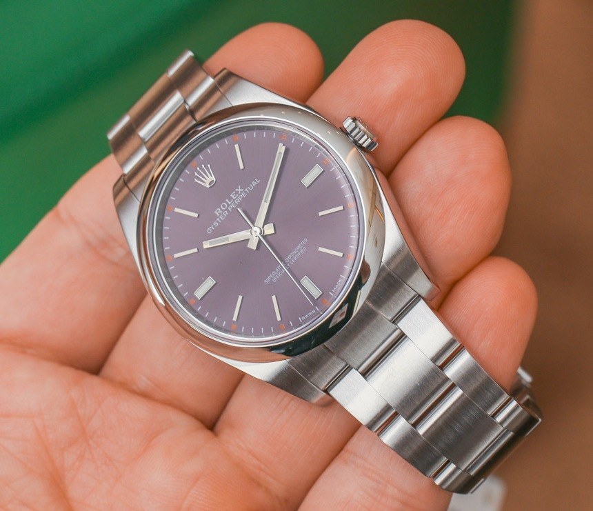 Rolex-Oyster-Perpetual-114300-ablogtowatch-2015-hands-on-2